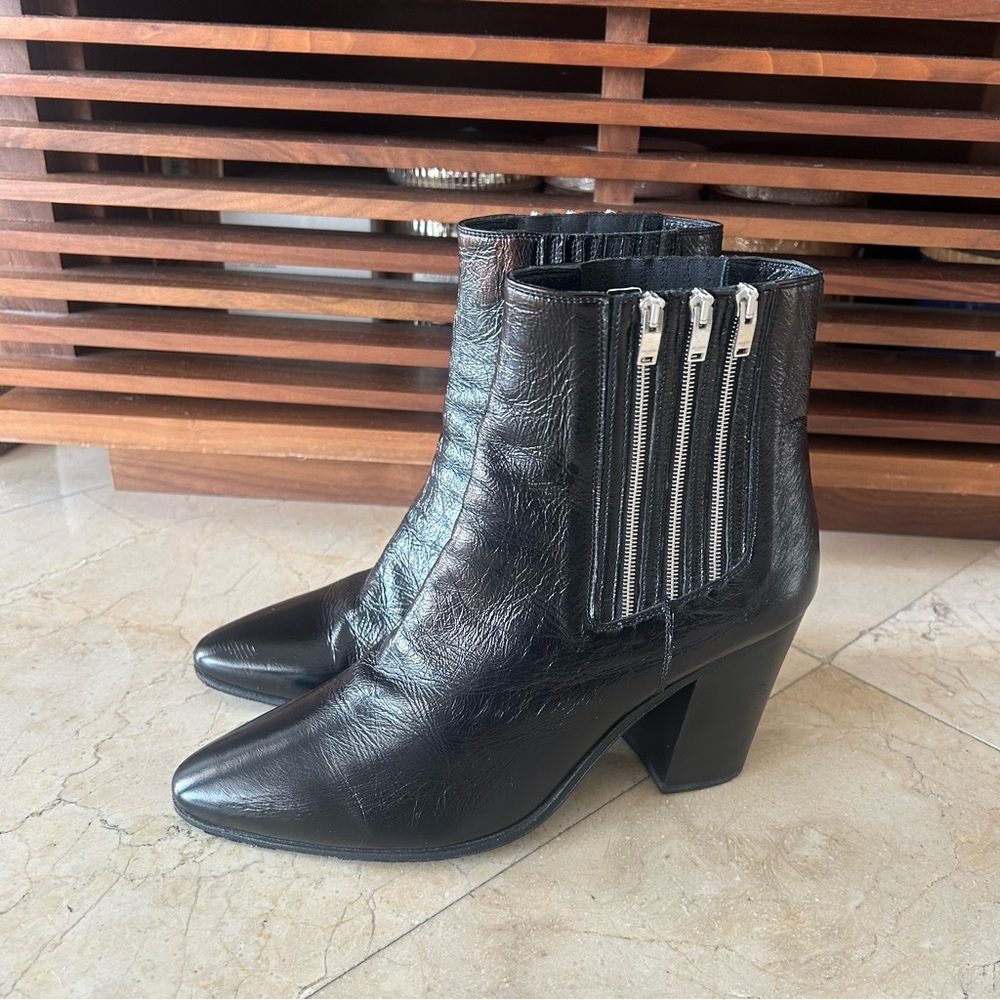 Saint Laurent Paris Black Leather Boots with Zipper Detail - Picture 2 of 16